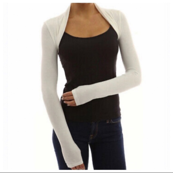 #11 OFF WHITE MUST HAVE LONG SLEEVES SHRUG - Picture 3 of 3